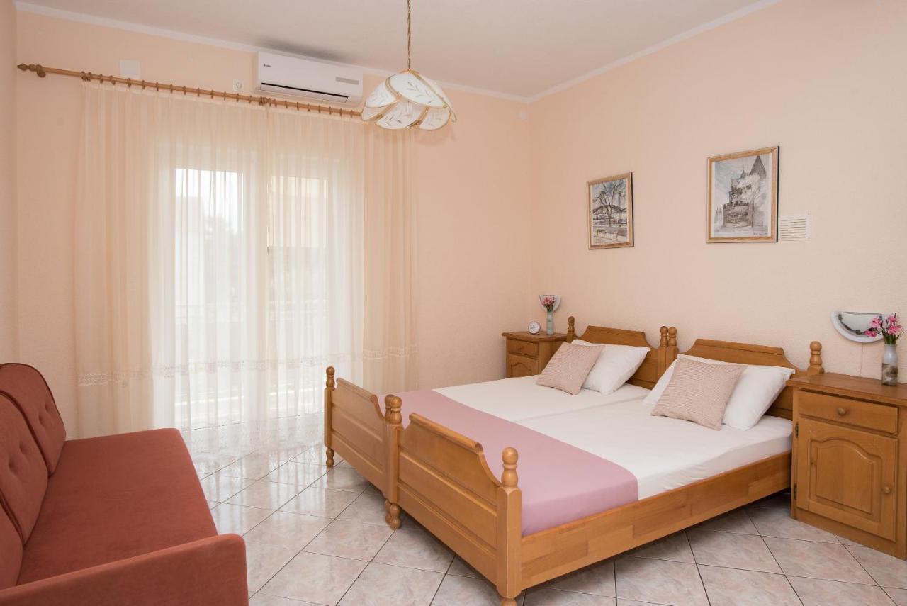 Topic Apartments Vodice Exterior foto