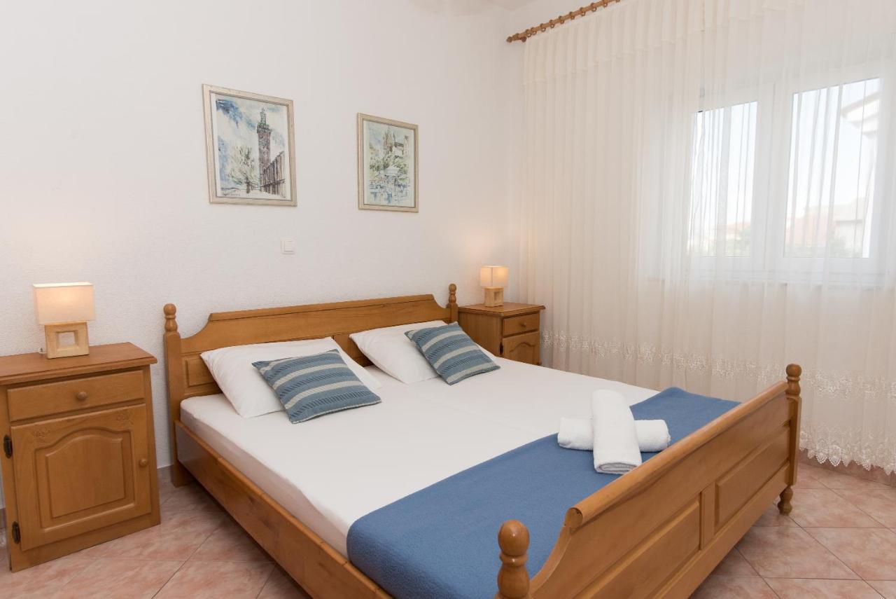 Topic Apartments Vodice Exterior foto