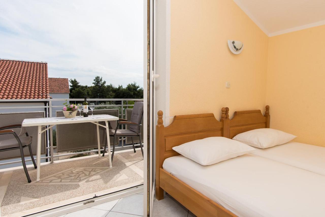 Topic Apartments Vodice Exterior foto
