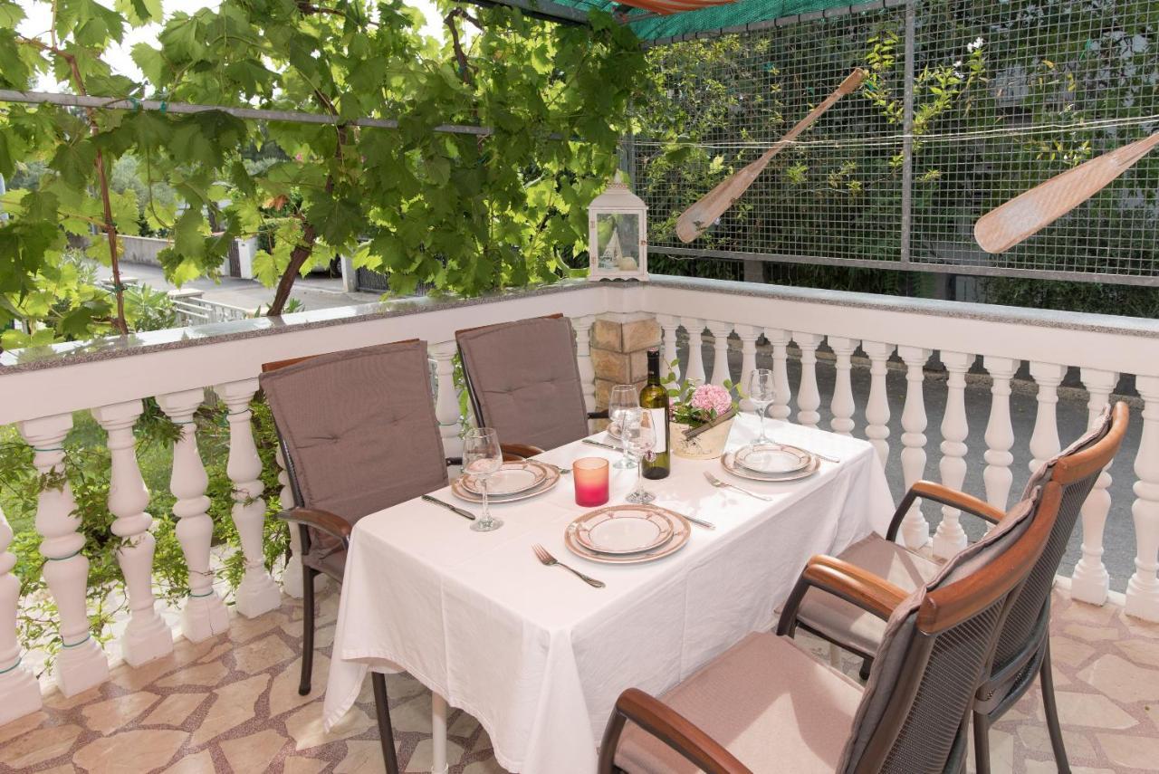 Topic Apartments Vodice Exterior foto